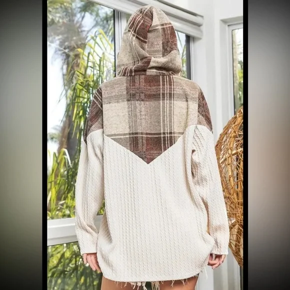 BIBI PLAID BRUSH KNIT CONRAST CABLE KNIT HOODIE - Picture 7 of 7